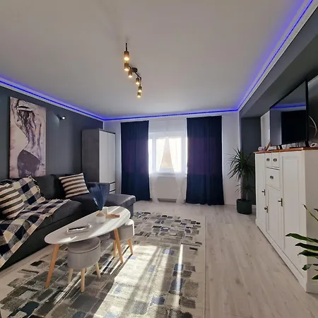 Elite Apartment Onesti Exterior photo